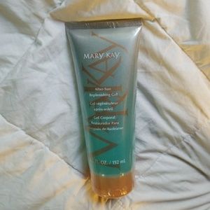After sun replenishing gel