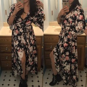 NEW! Black floral high low wrap dress. Size small