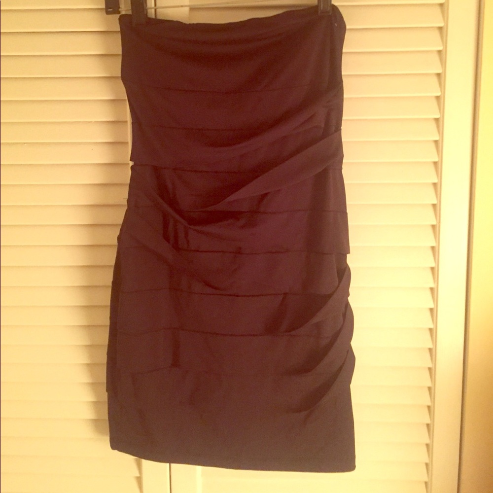 Black stretchy dress