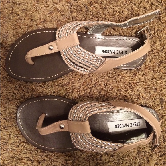 Blush Steve Madden sandals - Picture 2 of 4