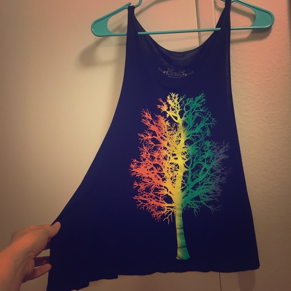 Coachella ready women's muscle tee!!!! - Picture 1 of 4