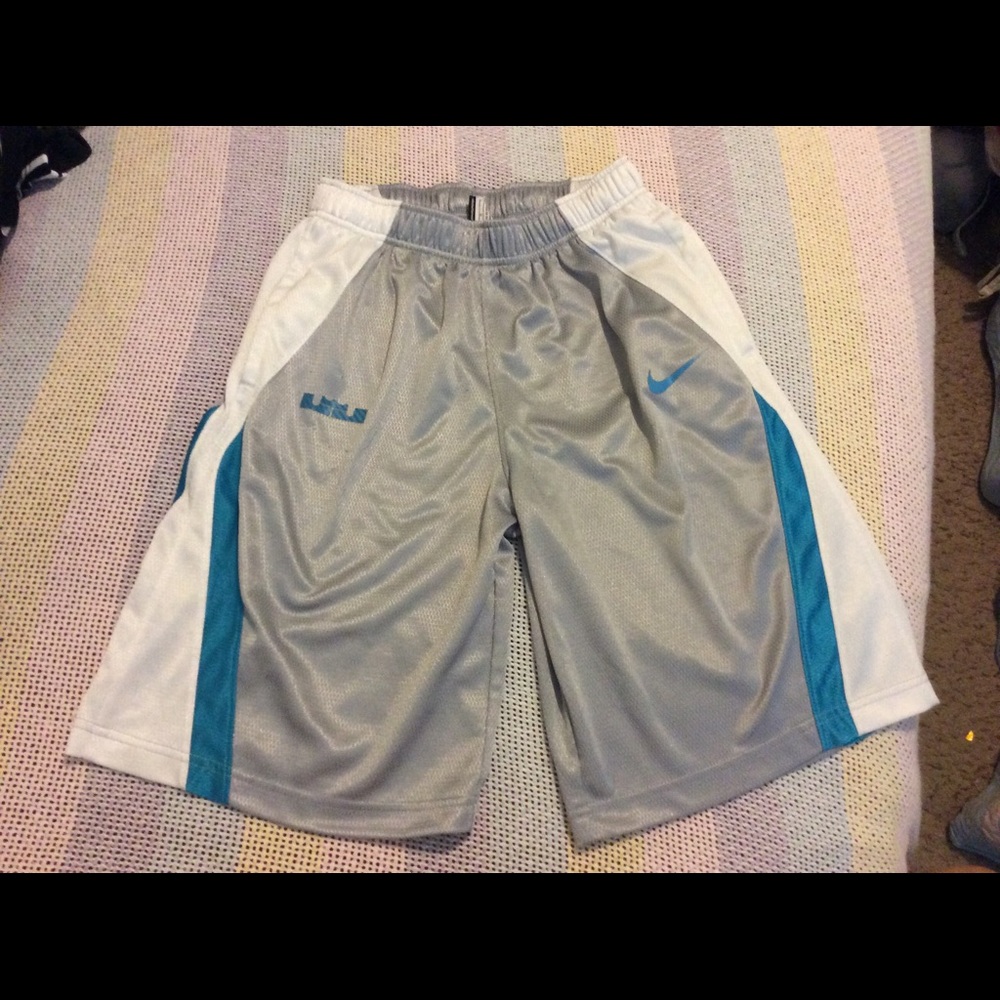 S O L D Nike polyester shorts