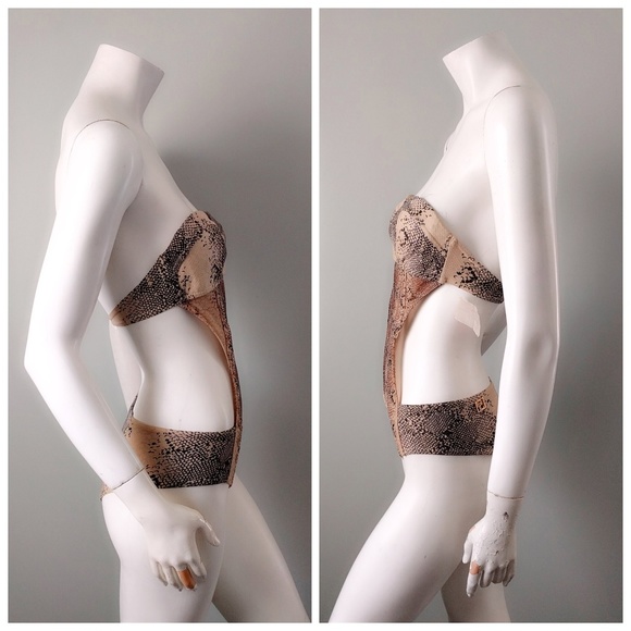 Rare! 🎉HP🎉 Vintage Rosa Cha Y2K Snakeskin Ultrasuede Monokini Swimsuit P - Picture 5 of 5