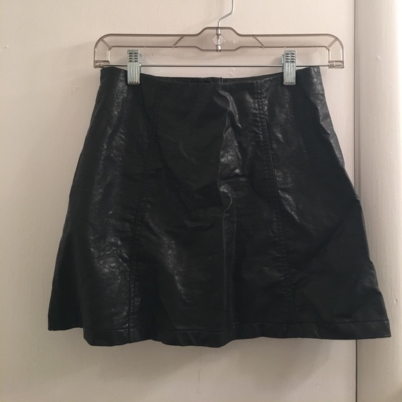 Forever 21 Faux Leather Button Up Mini Skirt - Picture 2 of 2