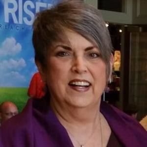 Meet your Posher, Deborah