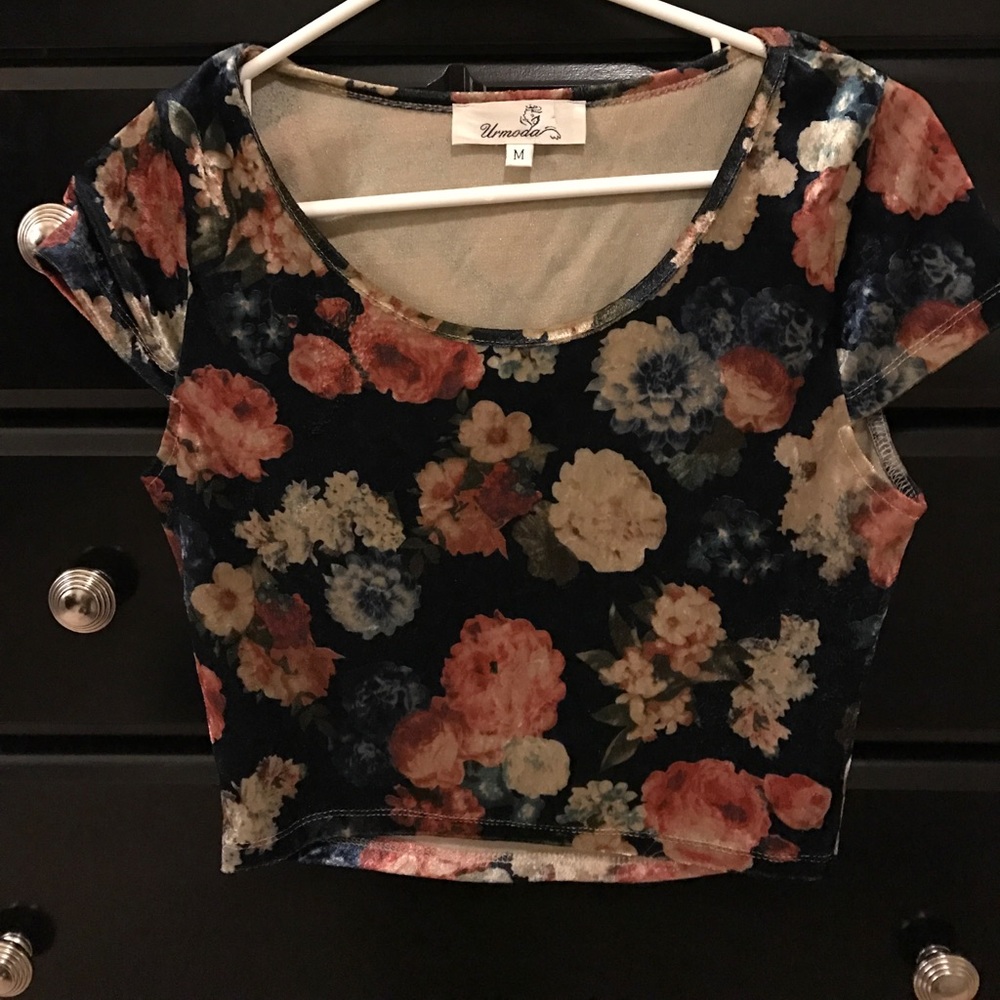 LF crushed velvet crop Top