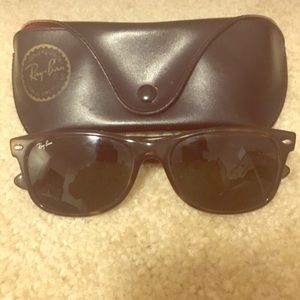 Ray ban sunglasses with case