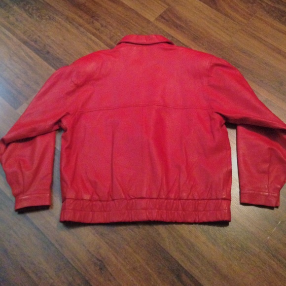 🔴2/$10 or 5/$20 Vintage Soft Red Leather Jacket - Picture 6 of 8