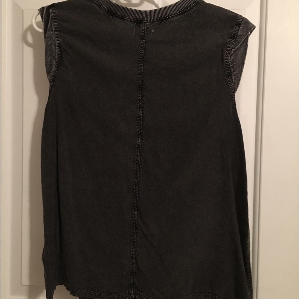 Edgy Embroidered Tank - Picture 4 of 4
