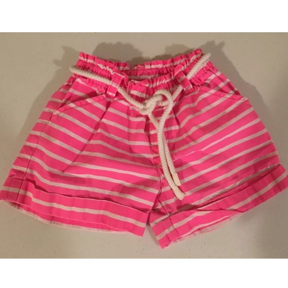 🎀Gymboree Girls Neon Pink shorts size 5 🎀