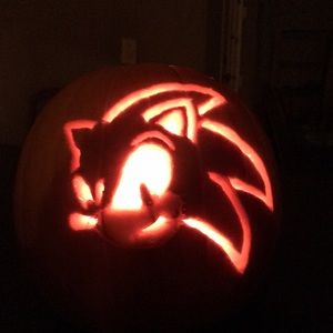 Meet your Posher, Raynel