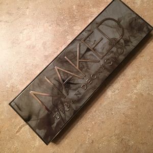 Urban Decay Smokey Eye Pallet