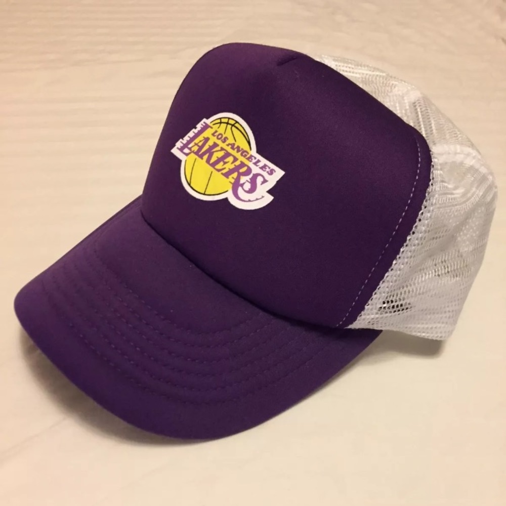 Purple/white Lakers hat NEW
