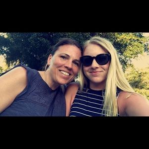 Meet your Posher, Kim