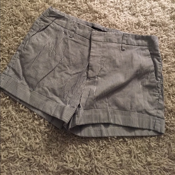 Forever 21 Pants - Adorable forever 21 shorts!