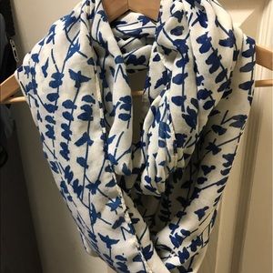 Blue and white scarf