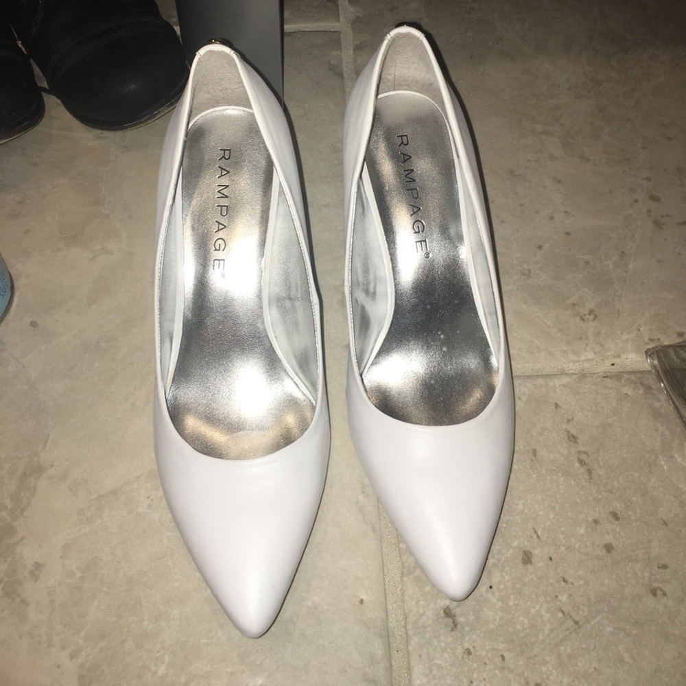 White Pointed Heels with Gold Accent on Back