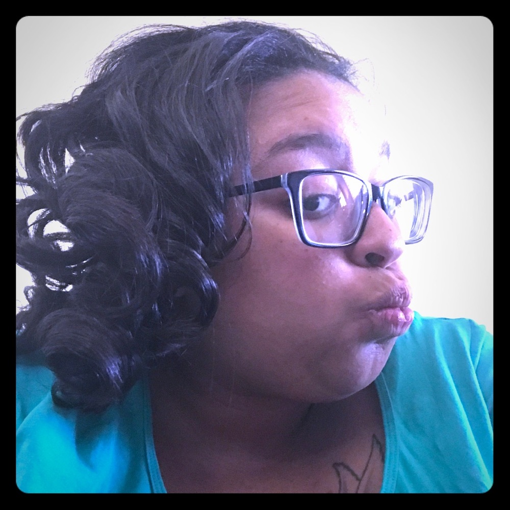 Meet your Posher, Tiera