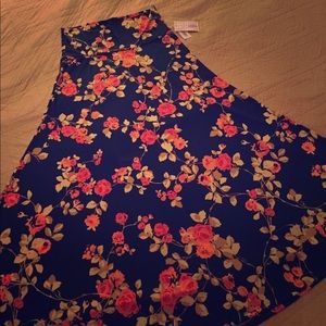 💗🦄Lularoe Maxi Skirt🦄💗