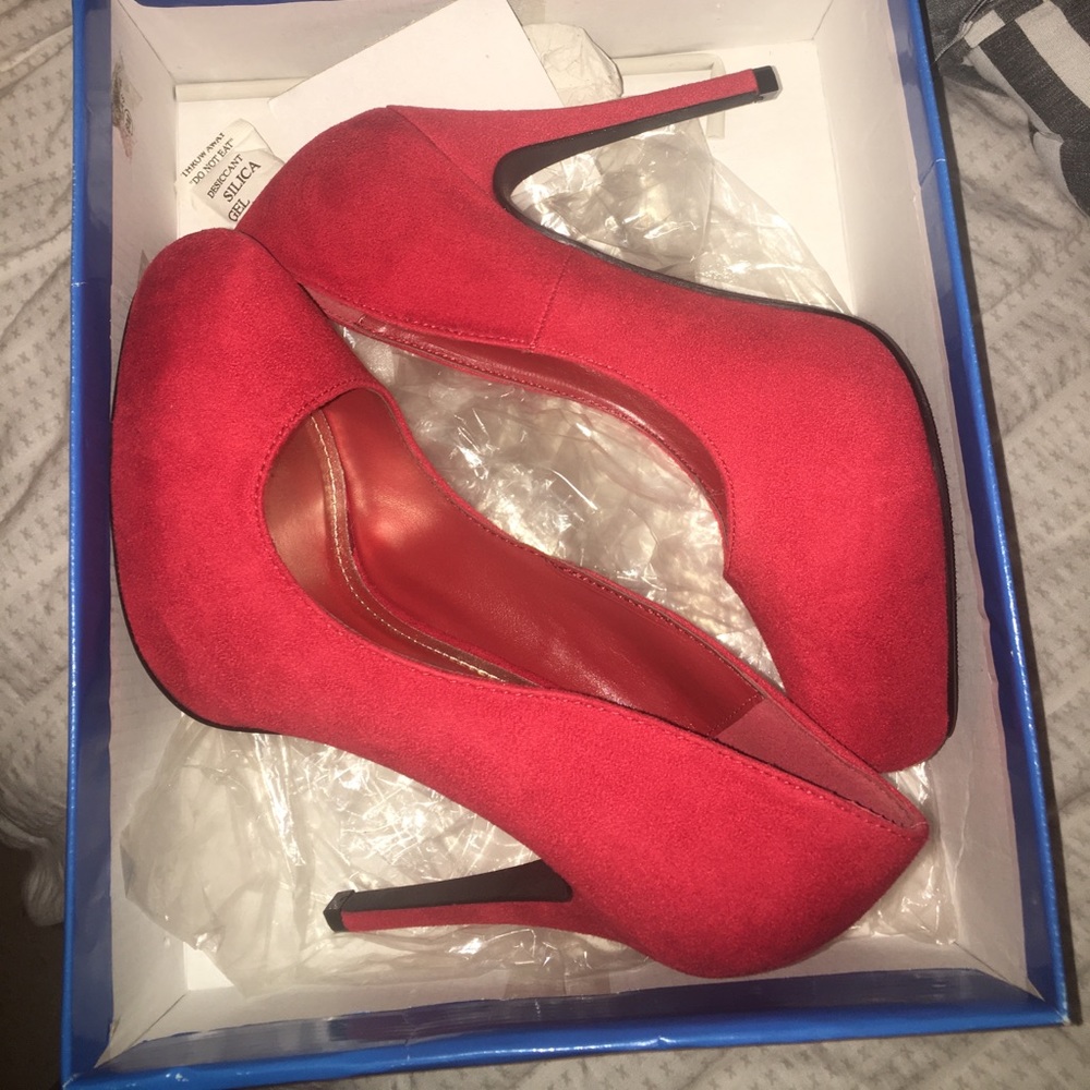 RED SUEDE HEELS