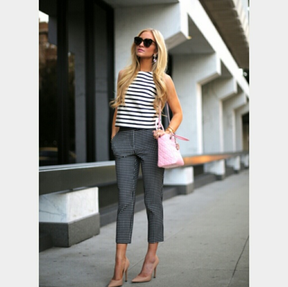 Gingham Capri Pant - Picture 5 of 8