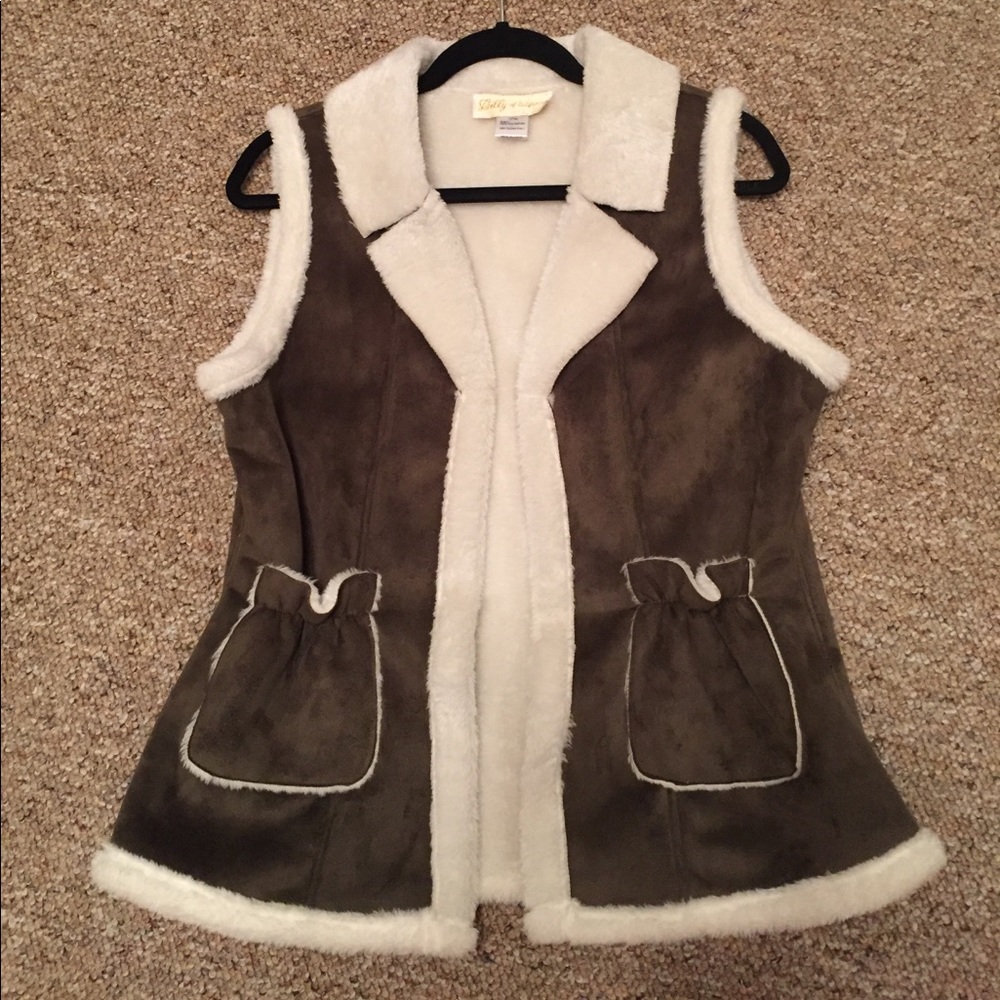 Faux suede and fur vest