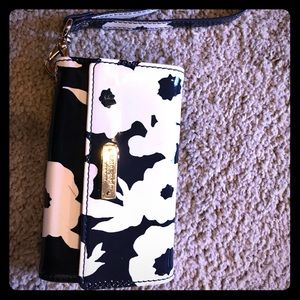 Kate Spade tri-fold Wristlet