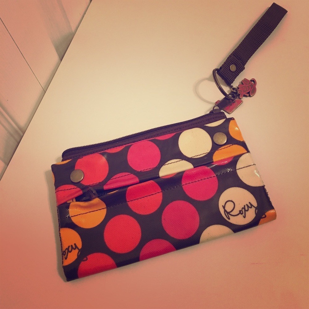 NWOT Roxy Wristlet