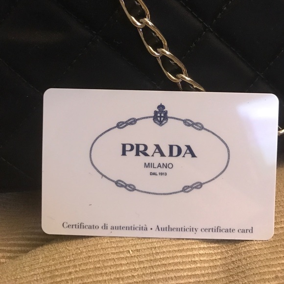 Brand new quilted nylon Prada bag - Picture 2 of 5
