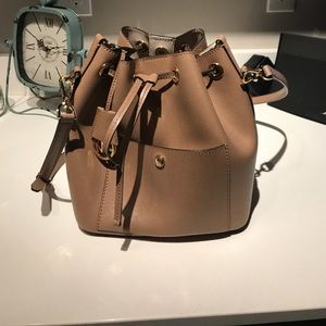 Michael Kors Bucket Bag
