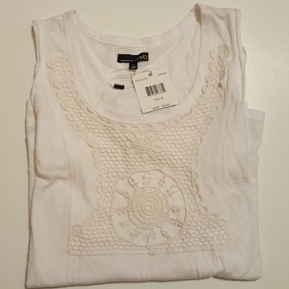 RXB white top with lace front, NWT