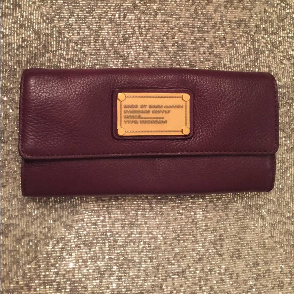 Marc by Marc Jacobs  Burgundy Workwear Wallet