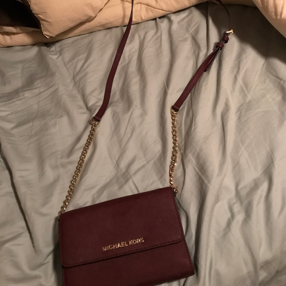 Micheal Kors cross body