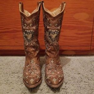 Size 6 corral boots