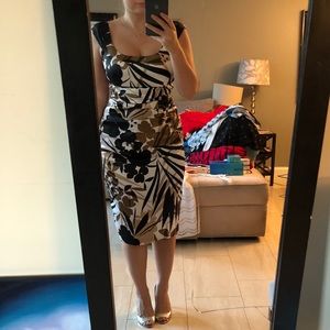 Stunning London Times tropical flower satin dress