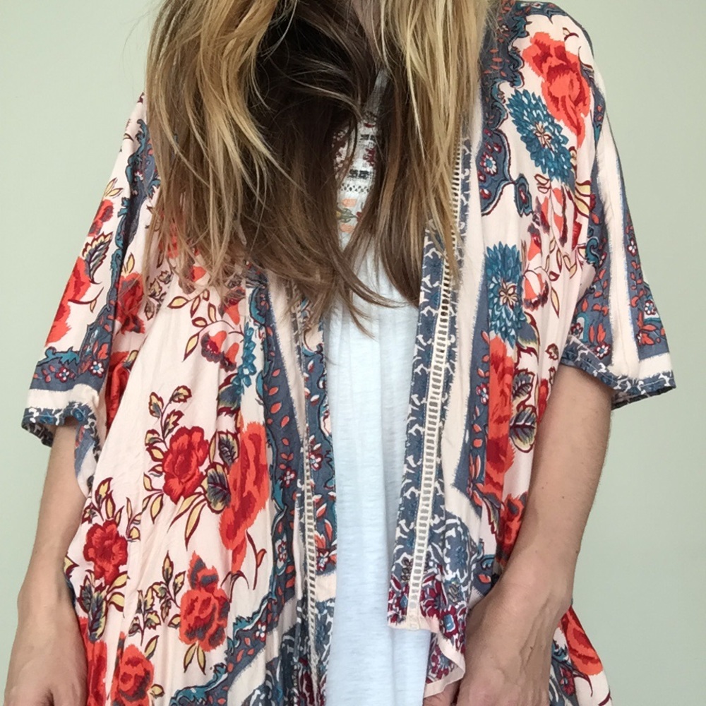 Beautiful boho border print kimono jacket floral