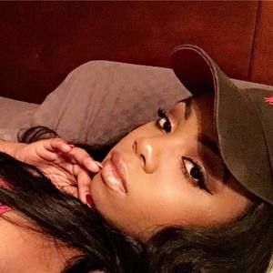 Meet your Posher, Eboni