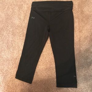 UnderArmour workout crops