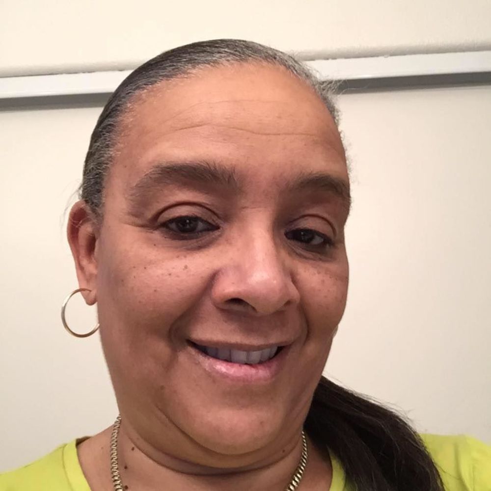 Meet your Posher, Linda