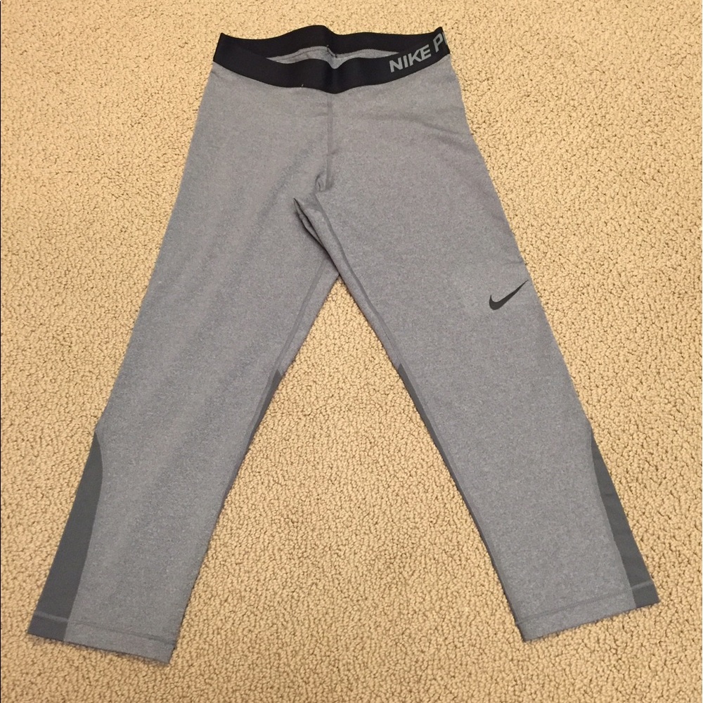 Nike running crop pants