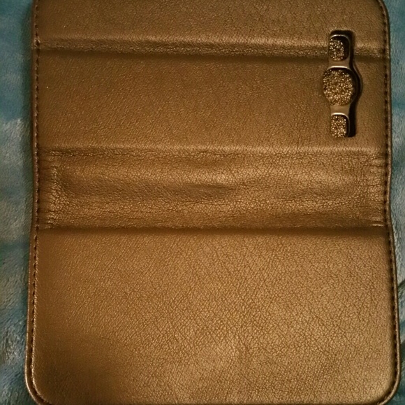 Bluetooth Keyboard Case - Picture 4 of 4