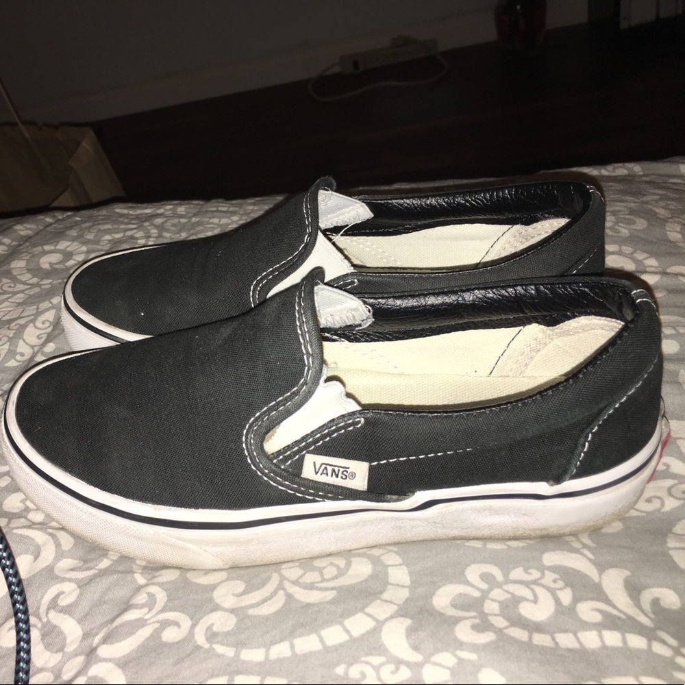 Black slip on VANS