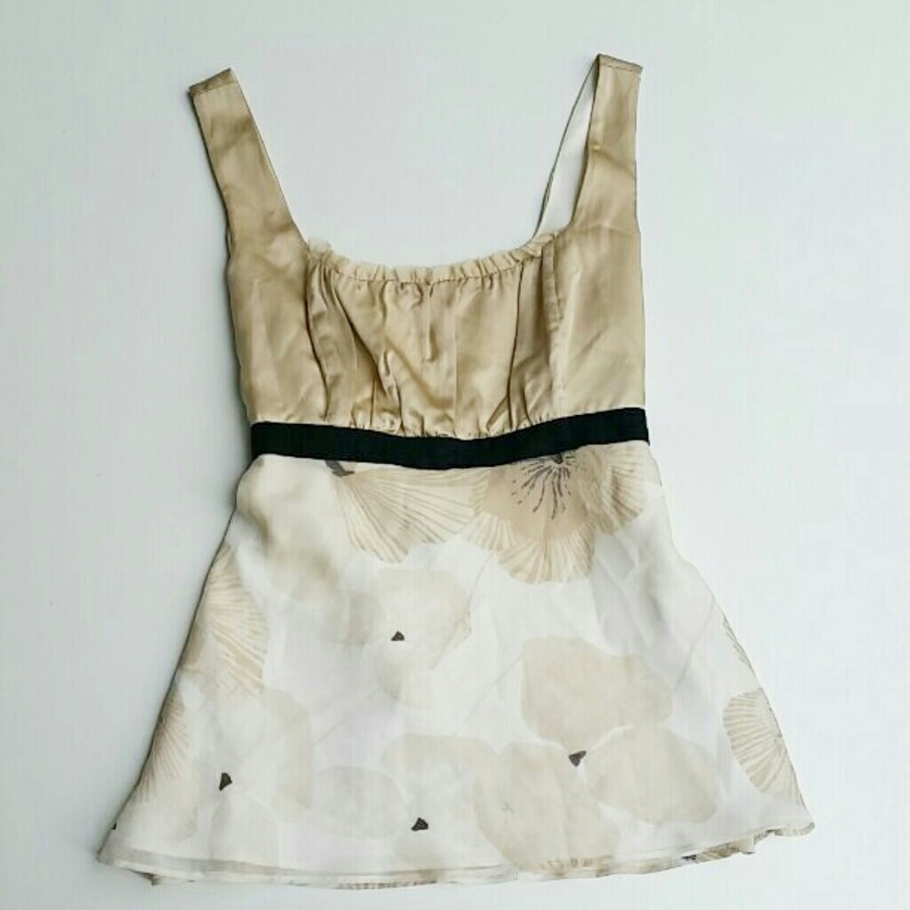 White house black market top S