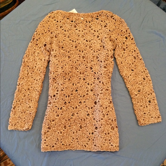 βΌοΈSOLDβΌοΈEscada Tunicπ - Picture 7 of 8