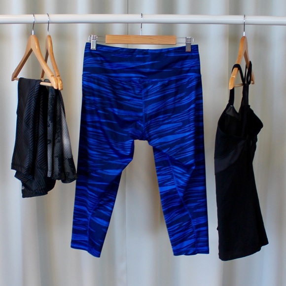 adidas Pants - Adidas Blue Athletic Crop Pants adidas Pants - Adidas Blue Athletic Crop Pants
