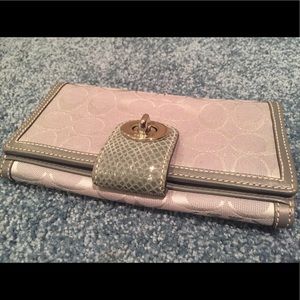 Blue/grey coach wallet