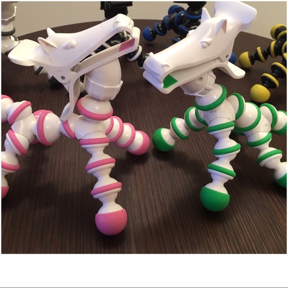 Flexible Horse Tripod Phone Holder Stand - Picture 2 of 4