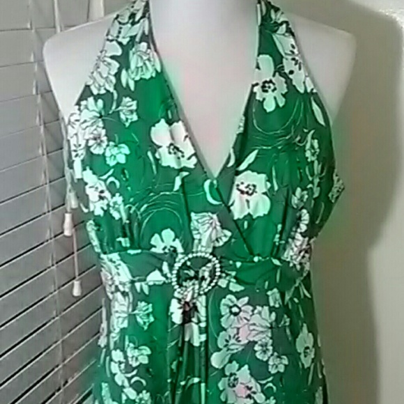 Green floral  tank top - Picture 2 of 5