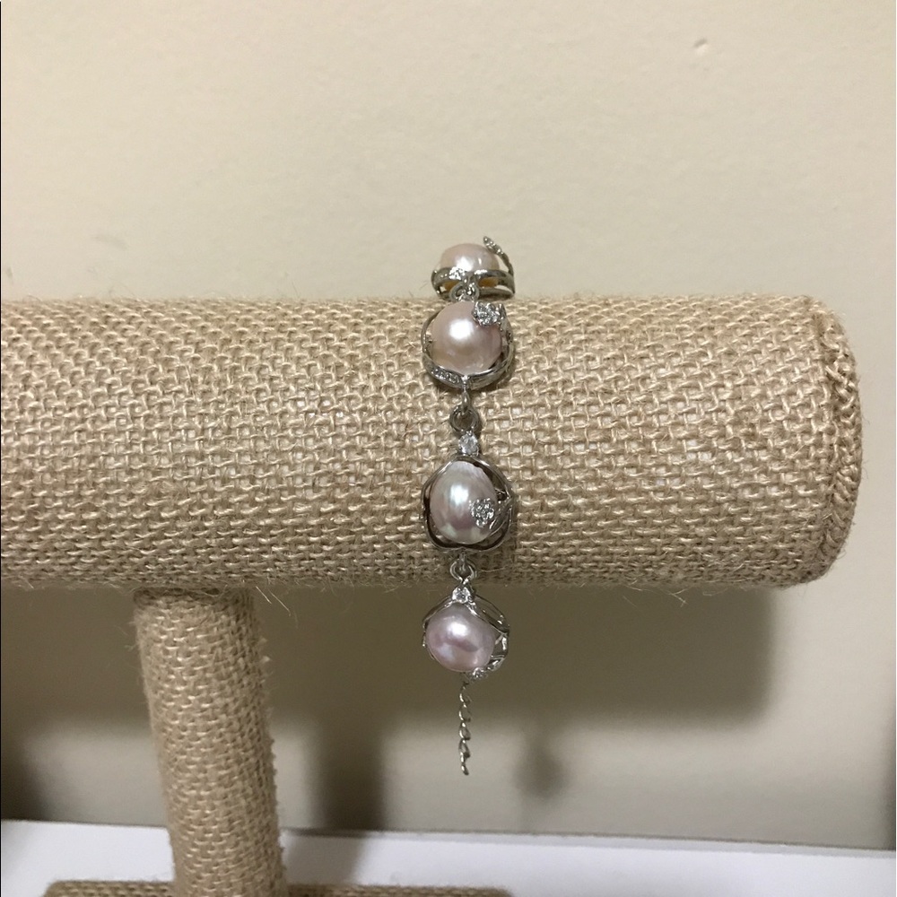 🌹🌹🌹FRESHWATER PEARL BRACELET - PINK 🌹🌹🌹
