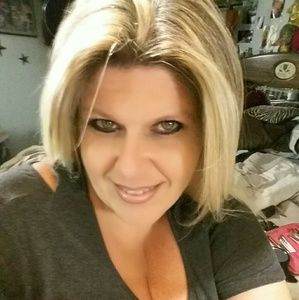 Meet your Posher, Kellie